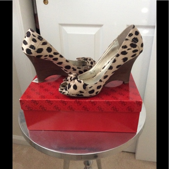 Guess by Marciano Shoes - GUESS Satin Bow Wedge